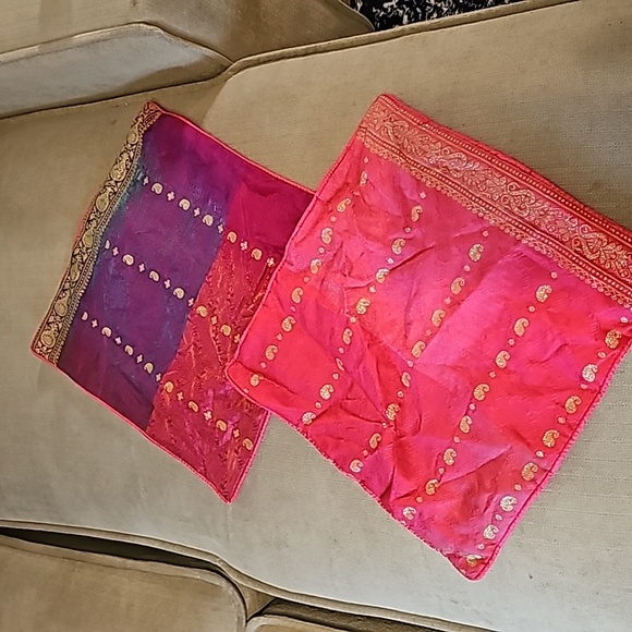 Other - Set of 2 Decorative Pillow Covers Each 15 by 15 Crate A